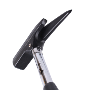 Latthammer 570 g von Peddinghaus mit Nagelhalter und Gummigriff